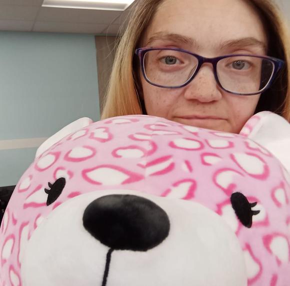 Meet your Posher, Julie-ann - Picture 1 of 1